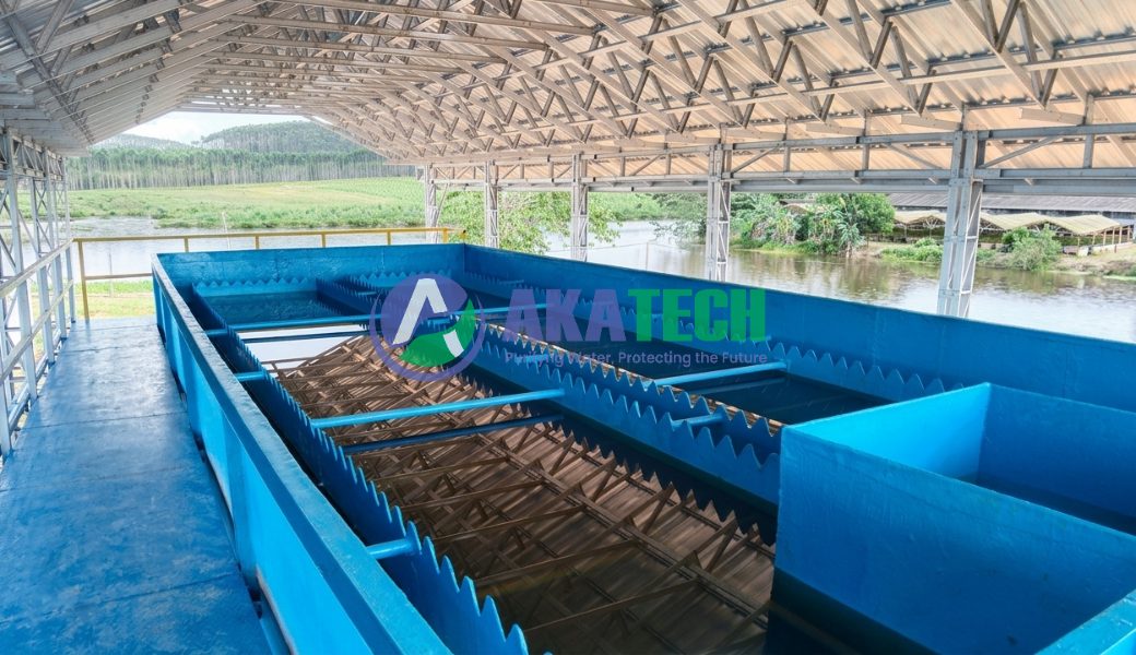 Clarifier merupakan teknologi pengolahan air atau water treatment yang mampu mengolah air yang bersumber dari air sungai dengan tingkat kekeruhan yang tinggi Kontraktor vendor IPAL STP WTP RO Clarifier MBR Biofilter Bioclear septic tank PT Akatech Biotama